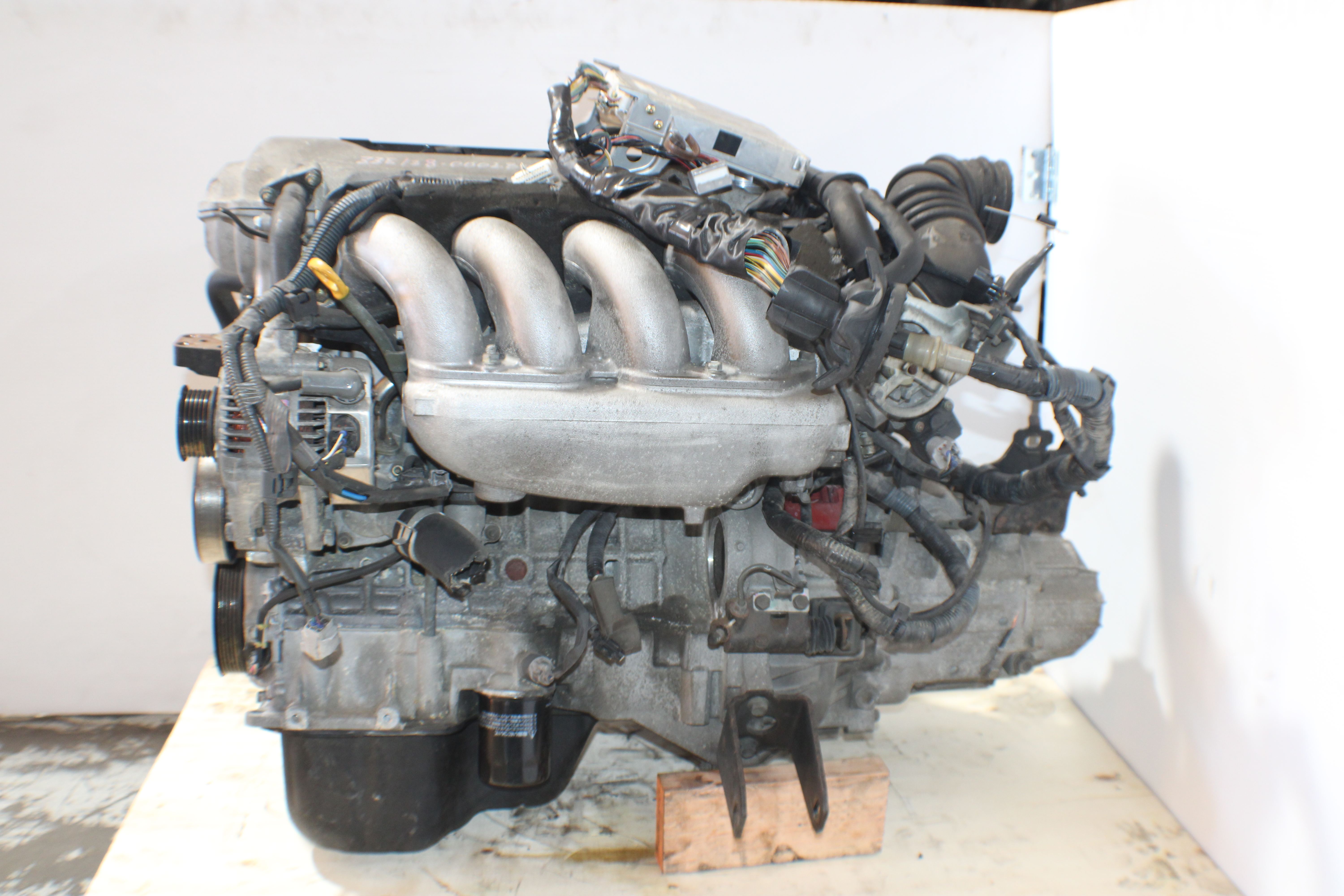 JDM 2003 2004 2005 2006 2007 2008 Toyota Matrix XRS Corolla 2ZZGE 1.8L VVTL-i Engine 6 Speed Transmission ecu